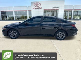 Used 2024 Hyundai Elantra SEL FWD video 2