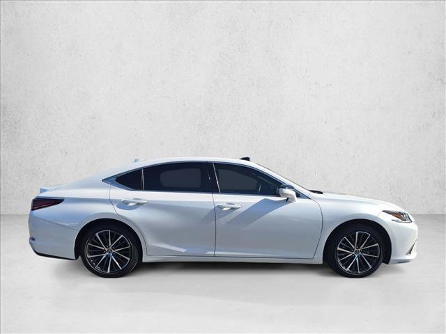 Used 2024 Lexus ES 350 w/ Premium Package FWD image 5