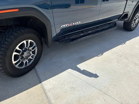 Used 2023 GMC Sierra 2500 AT4 w/ Gooseneck/5TH Wheel Package AWD/4WD image 12