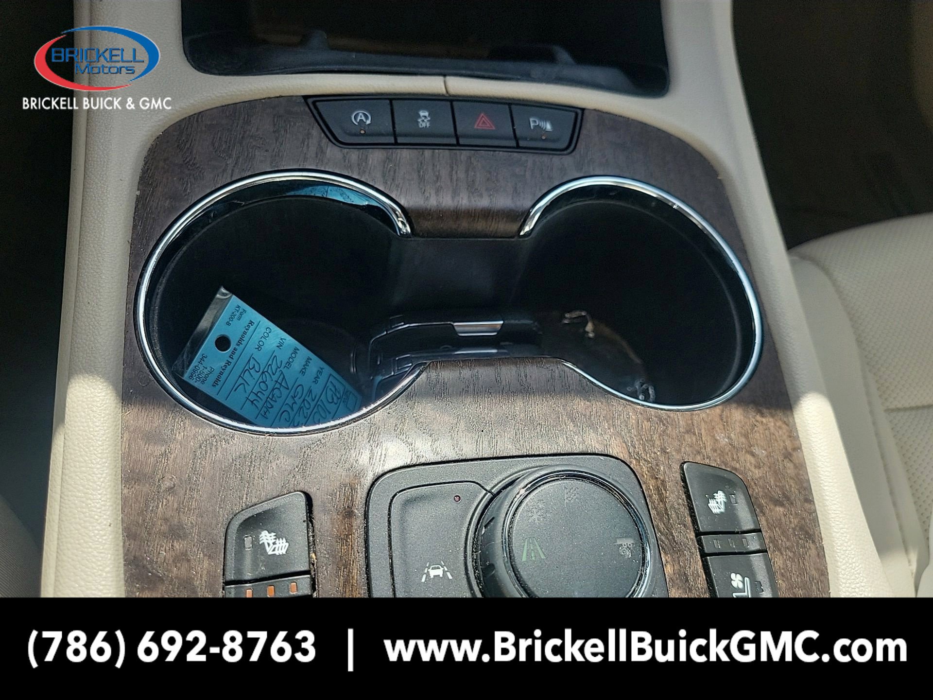 Used 2023 GMC Acadia Denali w/ Denali Ultimate Package FWD image 30