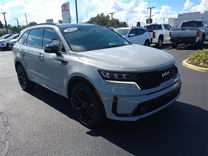 Used 2023 Kia Sorento SX