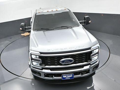 Used 2024 Ford F350 Lariat image 36