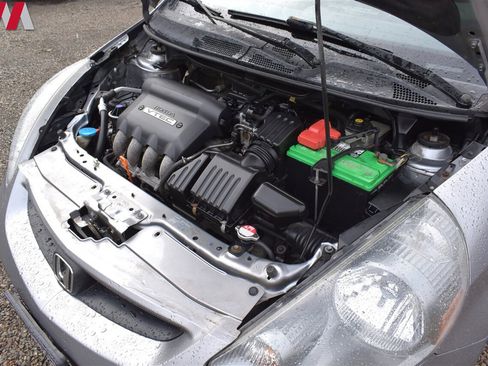 Used 2008 Honda Fit Sport image 21