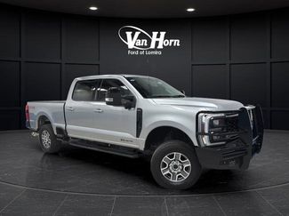 Used 2024 Ford F250 Lariat w/ Lariat Ultimate Package AWD/4WD video 1