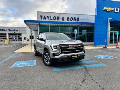 Used 2025 GMC Terrain Elevation