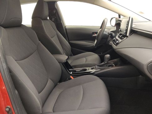 Used 2021 Toyota Corolla LE FWD image 21
