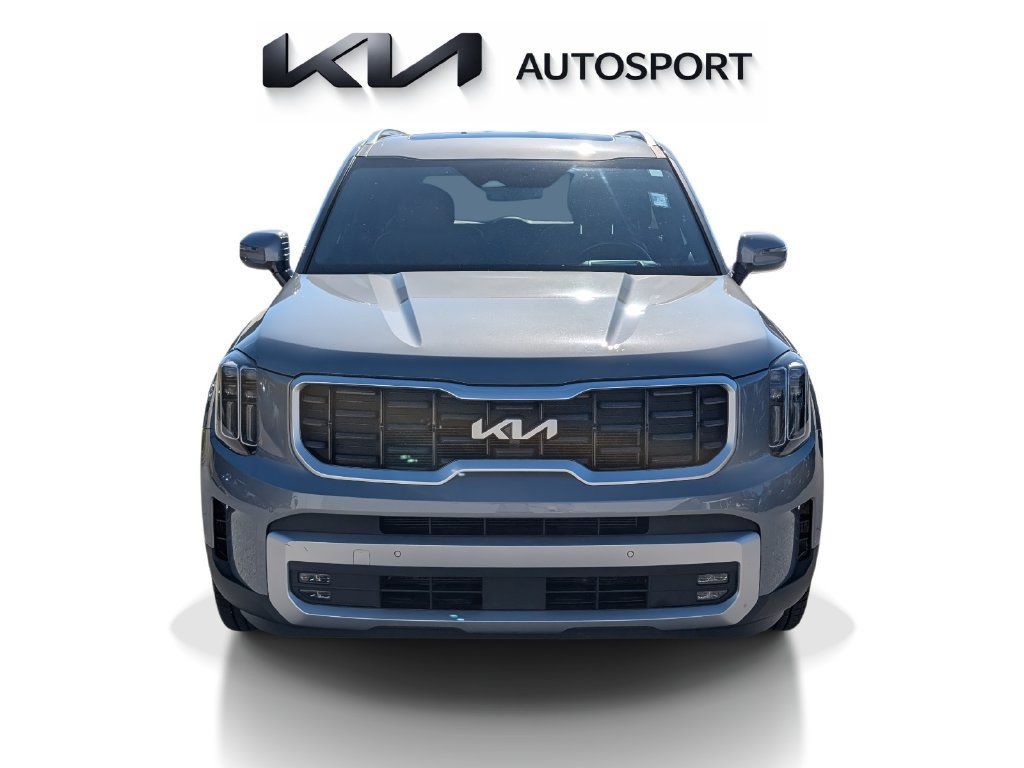 Certified 2024 Kia Telluride SX Prestige w/ Towing Package AWD/4WD image 2