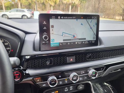 Used 2025 Honda CR-V Sport Touring image 18