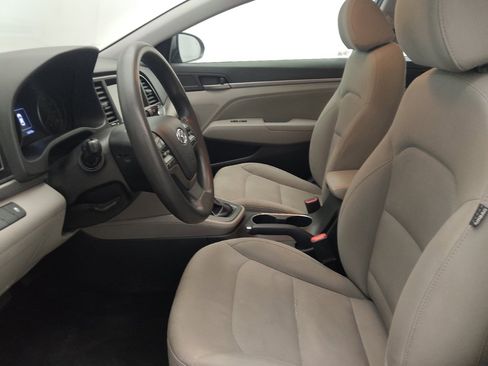 Used 2018 Hyundai Elantra SEL FWD image 17