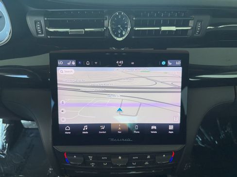 Certified 2022 Maserati Quattroporte Modena RWD image 14