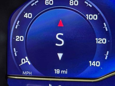 New 2025 Chevrolet Silverado 1500 RST w/ Z71 Off-Road Package image 10