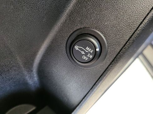 Used 2022 Chevrolet Equinox LT image 12