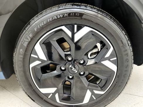 Used 2023 Kia Niro Wind FWD image 75