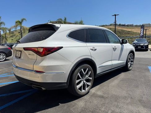 Used 2023 Acura MDX FWD w/ Technology Package image 5
