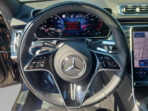 Used 2025 Mercedes-Benz S 580 4MATIC Sedan image 29