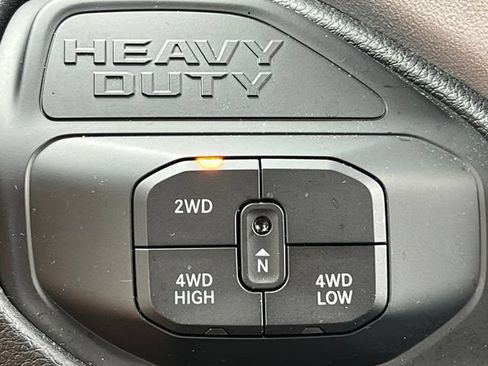 Used 2026 RAM 2500 Laramie w/ Sport Appearance Package AWD/4WD image 36