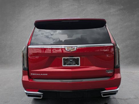 Certified 2023 Cadillac Escalade Premium Luxury RWD image 4