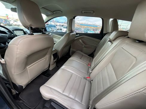 Used 2018 Ford Escape SEL image 17