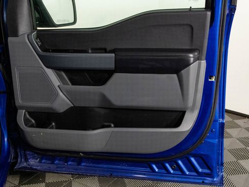 Used 2023 Ford F150 XLT image 40