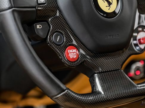 Used 2017 Ferrari 488 GTB RWD image 52
