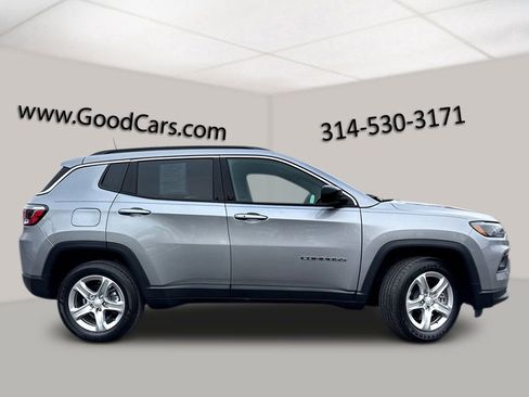 Certified 2024 Jeep Compass Latitude image 3