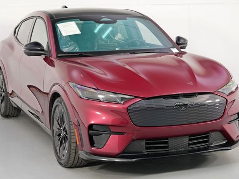 Used 2025 Ford Mustang Mach-E GT w/ Interior Protection Package image 55