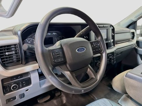 Used 2024 Ford F350 XLT w/ FX4 Off-Road Package AWD/4WD image 11