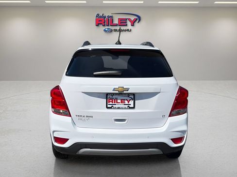 Used 2018 Chevrolet Trax LT w/ Driver Confidence Package AWD/4WD image 4