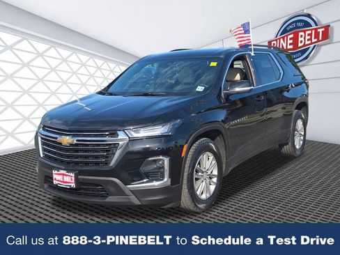 Certified 2023 Chevrolet Traverse LT AWD/4WD image 1