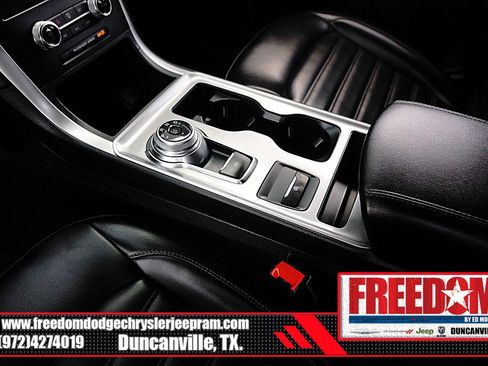 Used 2024 Ford Edge SEL AWD/4WD image 34