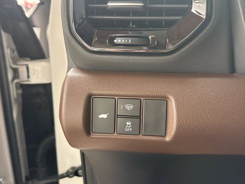 Used 2024 Honda Pilot Elite image 17