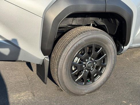 New 2025 Toyota 4Runner SR5 image 4