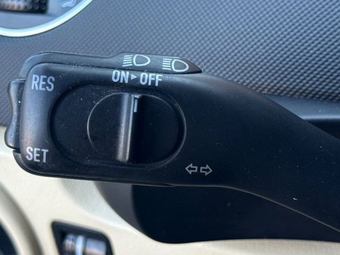 Used 2009 Volkswagen Beetle S image 26