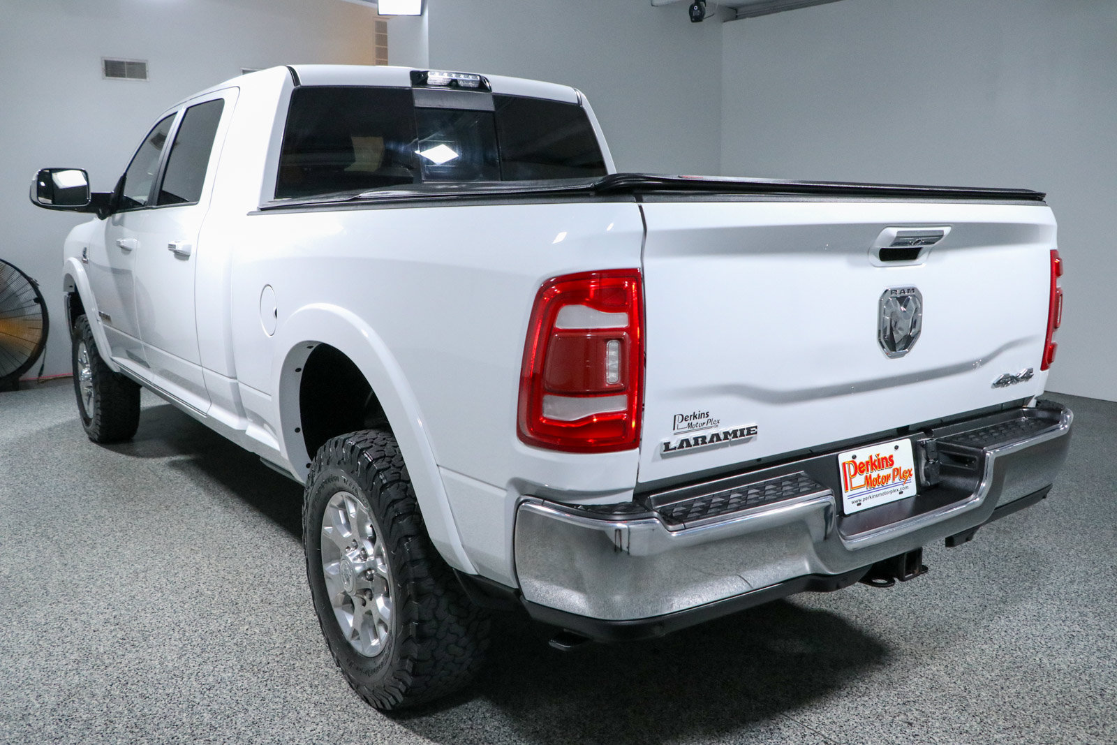 Used 2020 RAM 2500 Laramie AWD/4WD image 9