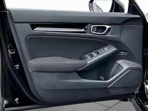 Used 2025 Honda Civic Sport image 21