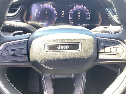 New 2026 Jeep Grand Cherokee Limited AWD/4WD image 13