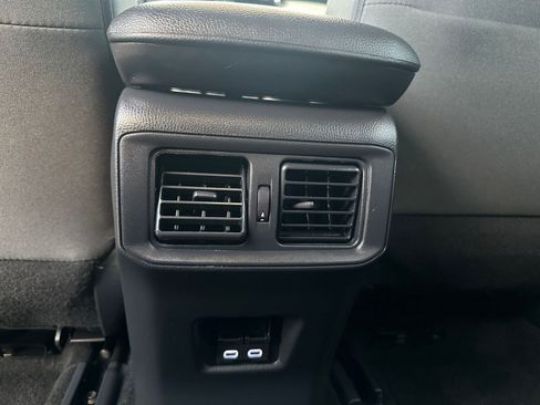 Used 2025 Toyota RAV4 XLE image 23