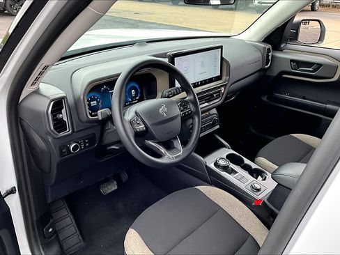 Used 2025 Ford Bronco Sport Big Bend image 13