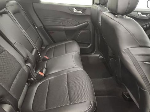 New 2026 Ford Escape SE w/ Class II Trailer Tow Package image 23