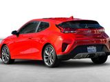 Used 2020 Hyundai Veloster 2.0 Premium image 4
