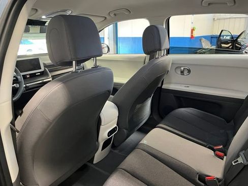 Used 2024 Hyundai Ioniq 5 SE RWD image 18