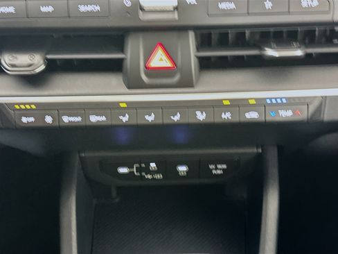 Used 2025 Kia K4 FWD image 22