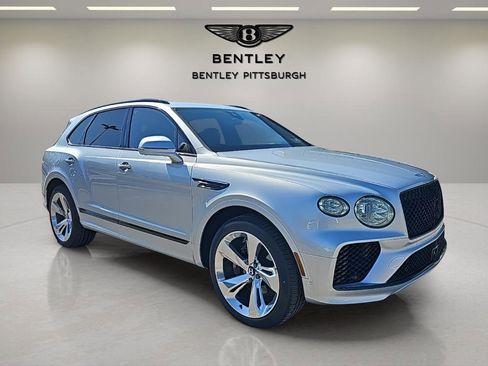New 2024 Bentley Bentayga image 3