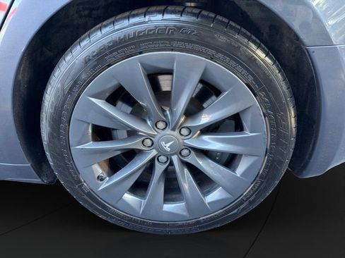 Used 2020 Tesla Model S Long Range Plus AWD/4WD image 22