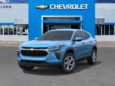 New 2026 Chevrolet Trax LS FWD image 6