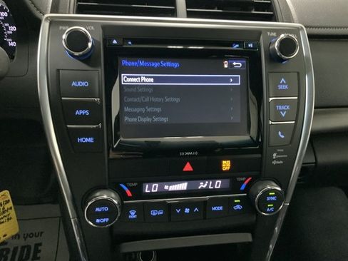 Used 2016 Toyota Camry XLE w/ Protection Package (Q2) FWD image 28
