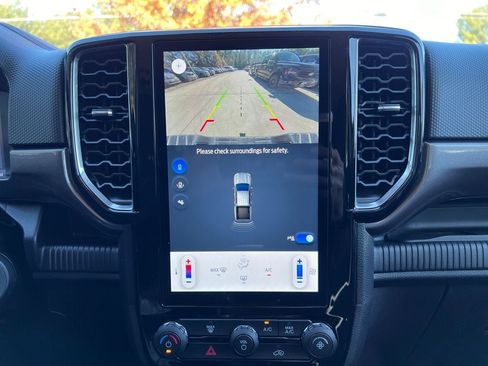 New 2025 Ford Ranger XLT w/ FX4 Off-Road Package image 21