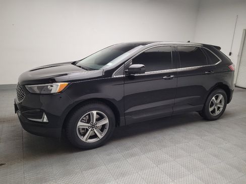 Used 2023 Ford Edge SEL w/ Convenience Package AWD/4WD image 2
