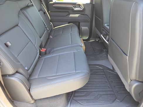 New 2026 GMC Sierra 2500 Denali w/ Denali Reserve Package AWD/4WD image 29
