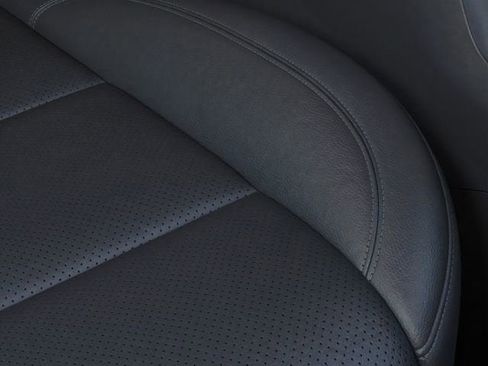 New 2026 GMC Sierra 1500 SLT image 21